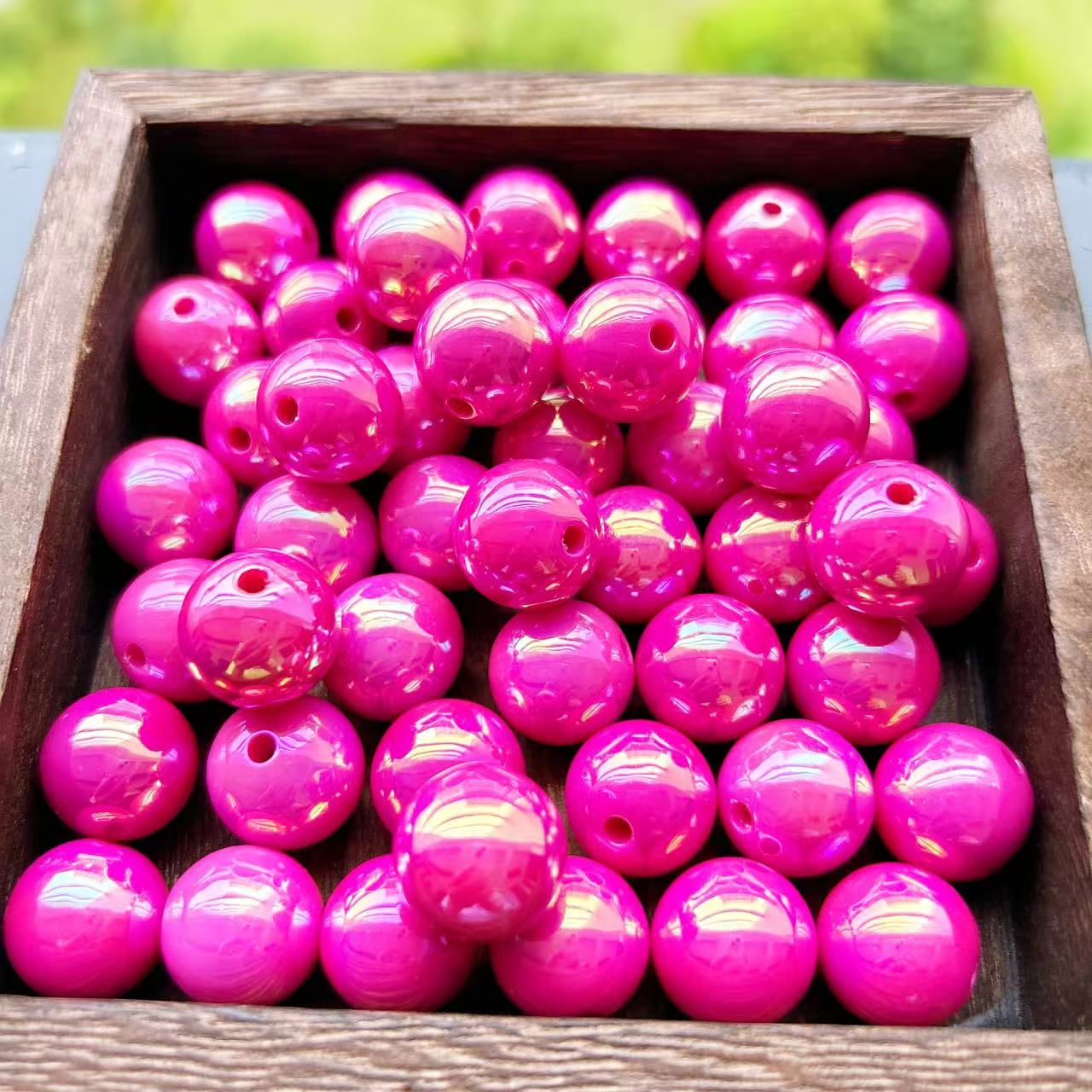 Lucky Iridescent Bead---Cathy  shop