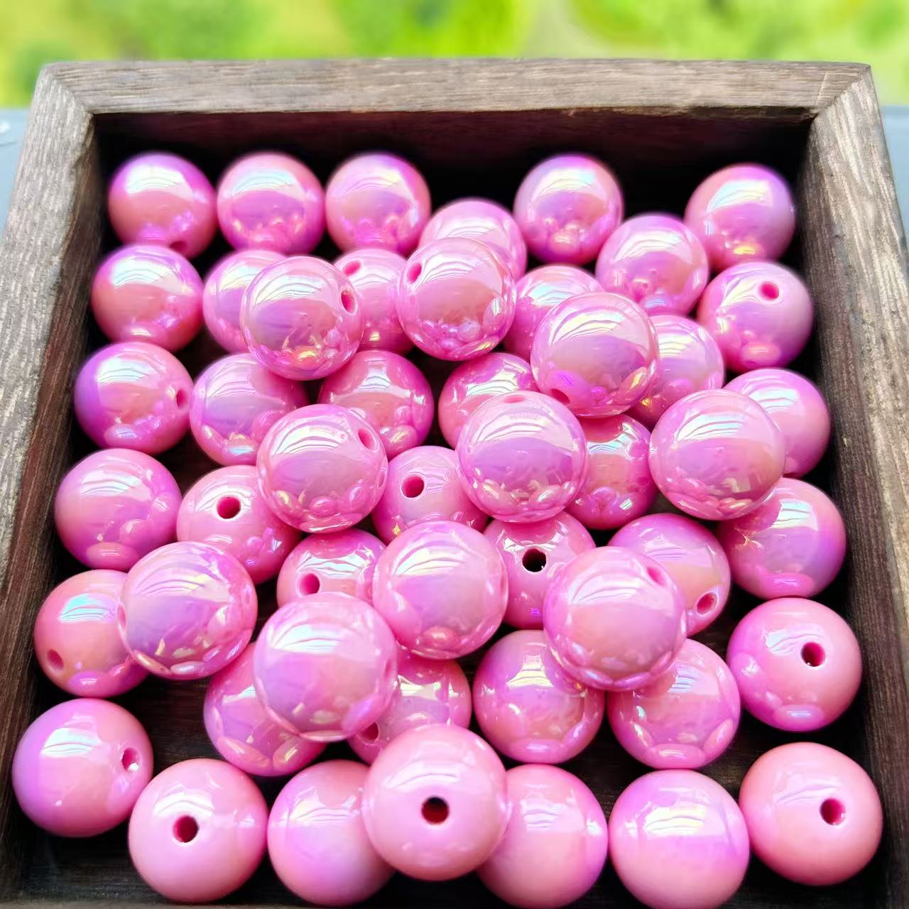 Lucky Iridescent Bead---Cathy  shop